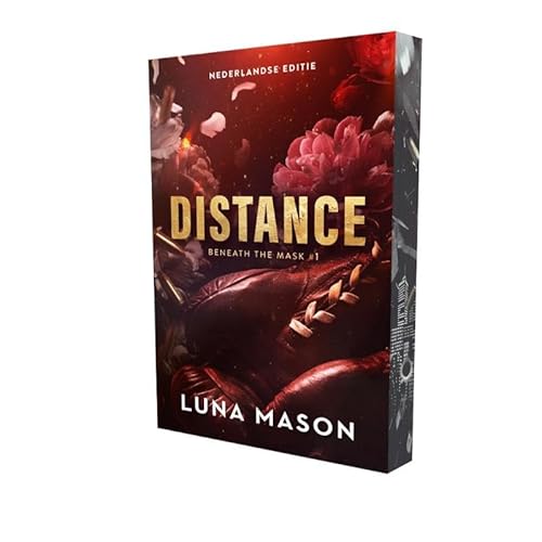 Distance (Beneath the mask, 1) von SVM Publishing