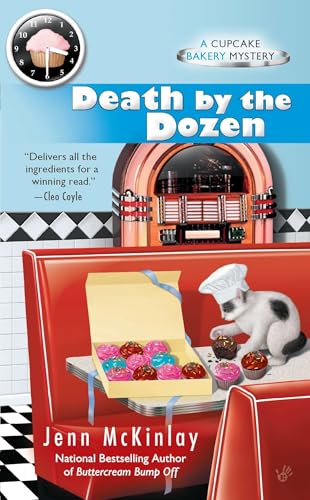 Death by the Dozen (Cupcake Bakery Mystery, Band 3)