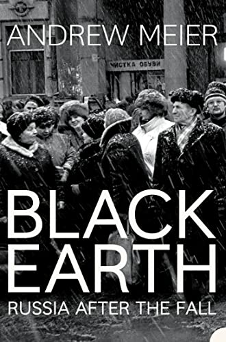 Black Earth: A journey through Russia after the fall von HarperCollins