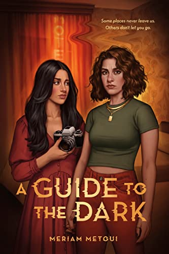 A Guide to the Dark von MacMillan (US)