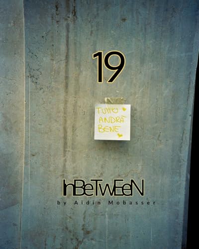 19 in between 19 in between von Blurb Inc