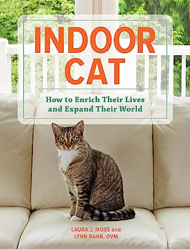 Indoor Cat: How to Enrich Their Lives and Expand Their World von Running Press Adult
