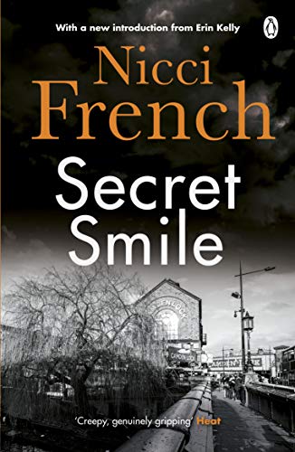 Secret Smile: With a new introduction by Erin Kelly von Penguin
