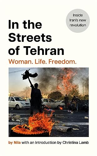 In the Streets of Tehran: Woman. Life. Freedom. von Bonnier Books UK