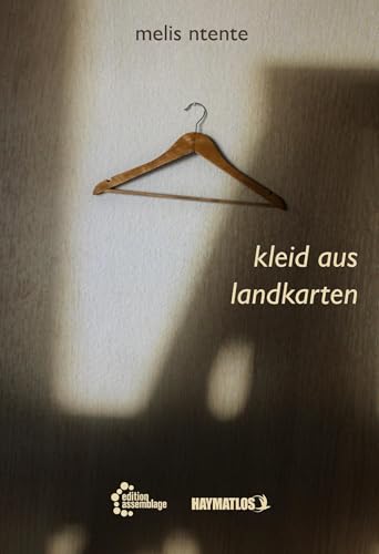 kleid aus landkarten (Haymatlos) von edition assemblage