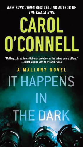 It Happens in the Dark (A Mallory Novel, Band 11)