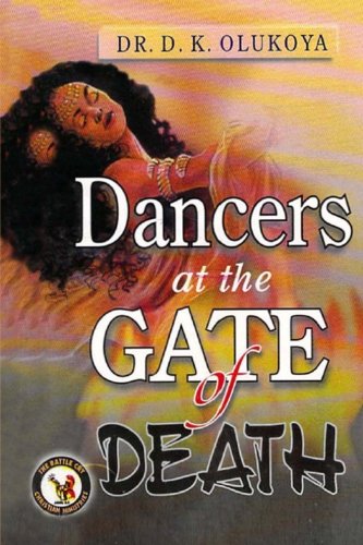 Dancers at the Gate of Death von The Battle Cry Christian Ministries