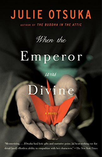 When the Emperor Was Divine: A Novel von Anchor Books