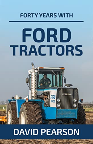 Forty Years with Ford Tractors von Fox Chapel Publishers