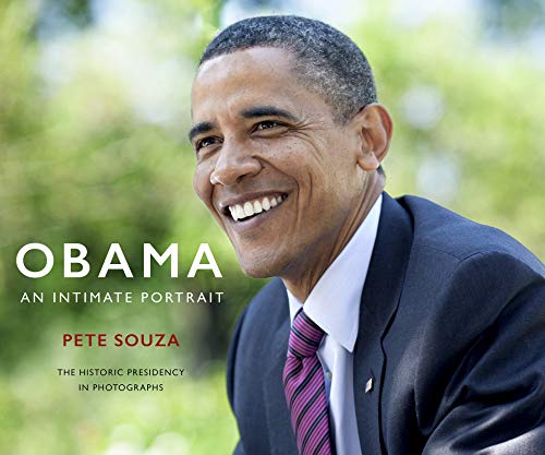 Obama: An Intimate Portrait: The Historic Presidency in Photographs von Allen Lane
