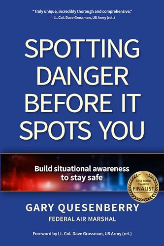 Spotting Danger Before It Spots You: Build Situational Awareness To Stay Safe (Head's Up) von YMAA Publication Center