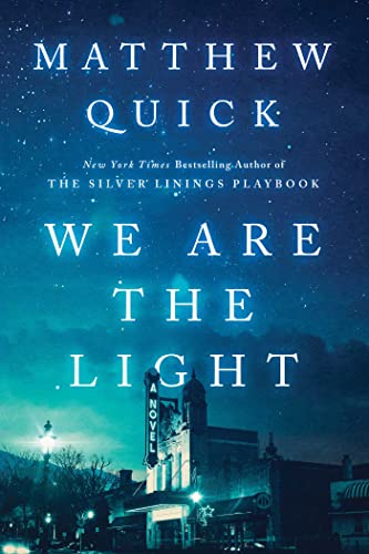We Are the Light: A Novel von Avid Reader Press / Simon & Schuster