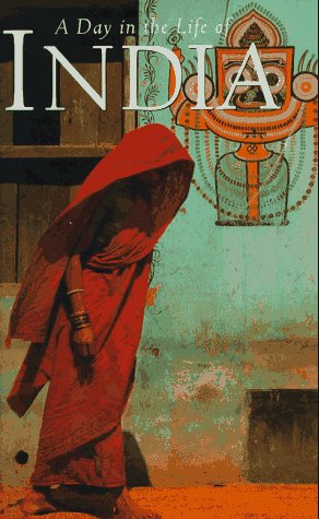 A Day in the Life of India von Harper