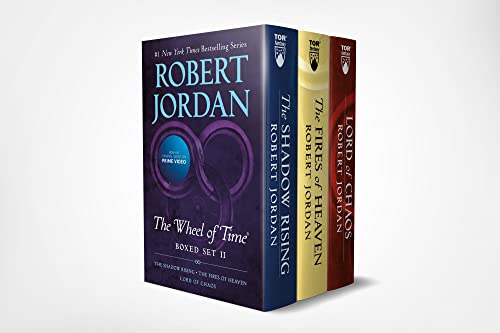 Wheel of Time Premium Boxed Set II: Books 4-6 (The Shadow Rising, The Fires of Heaven, Lord of Chaos) (Wheel of Time, 4-6, Band 2) von Macmillan USA