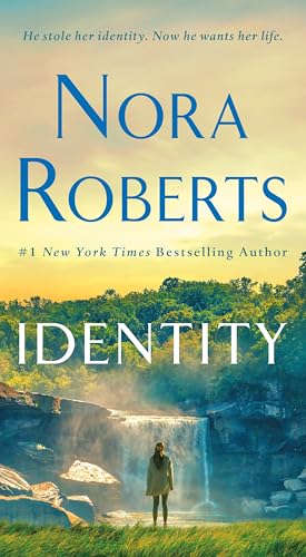 Identity: A Novel von Macmillan USA