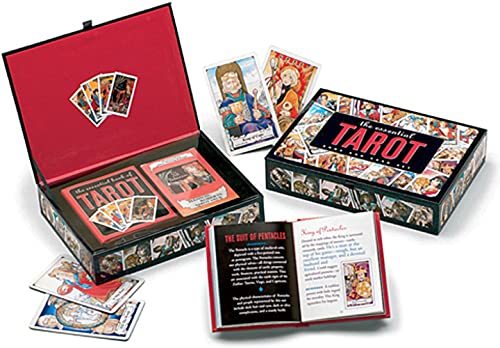 The Essential Tarot Book and Card Set von Peter Pauper Press