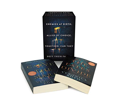 Carve the Mark 2-Book Paperback Box Set: Carve the Mark and The Fates Divide von Harper Collins Publ. USA