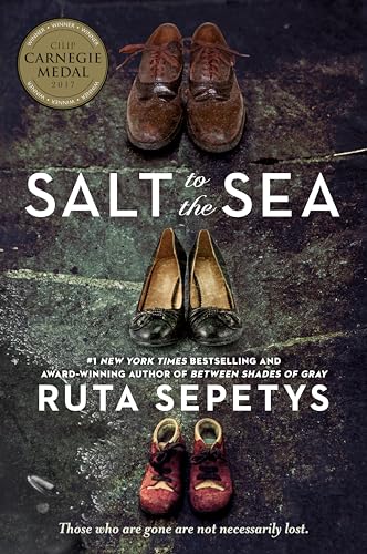 Salt to the Sea von Random House Books for Young Readers