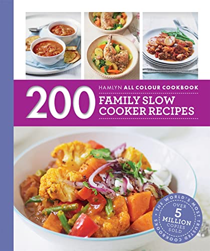 Hamlyn All Colour Cookery: 200 Family Slow Cooker Recipes: Hamlyn All Colour Cookbook von Octopus Publishing Group