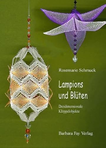 Lampions und Blüten