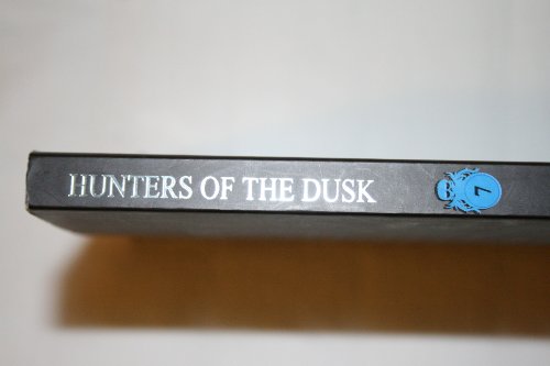 HUNTERS OF THE DUSK (The Saga of Darren Shan, Band 7)