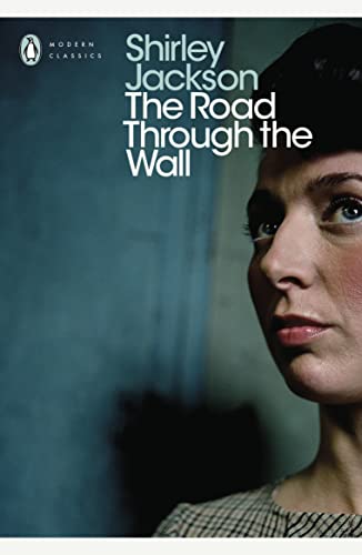 The Road Through the Wall (Penguin Modern Classics) von PENGUIN GROUP