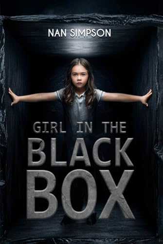 Girl In The Black Box von Hemingway Publishers