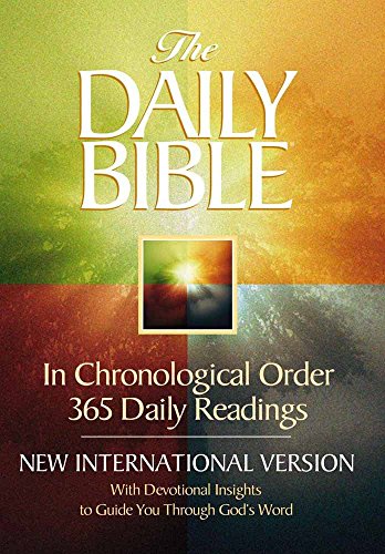 The Daily Bible: With Devotional Insights to Guide You Through God's Word : New International Version