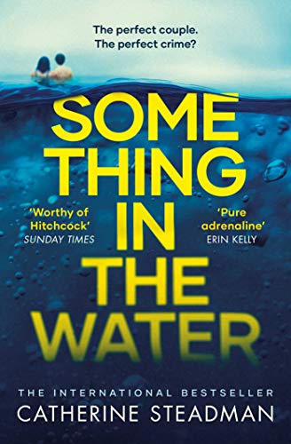 Something in the Water: The Gripping Reese Witherspoon Book Club Pick! von Simon & Schuster