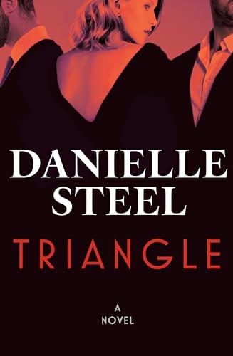 Triangle: A Novel von Delacorte Press