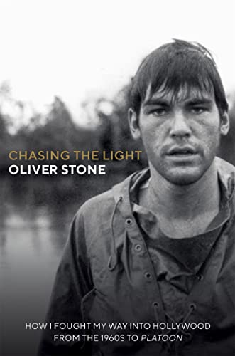 Chasing The Light: How I Fought My Way into Hollywood - THE SUNDAY TIMES BESTSELLER Chasing The Light: How I Fought My Way into Hollywood - THE SUNDAY TIMES BESTSELLER von Monoray