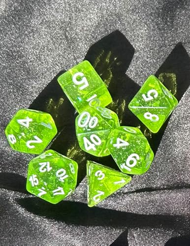DCC RPG Dice: Greenstone Shards von Goodman Games