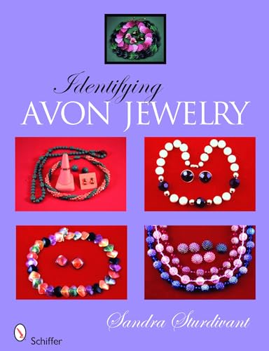 Identifying Avon Jewelry von Schiffer Publishing