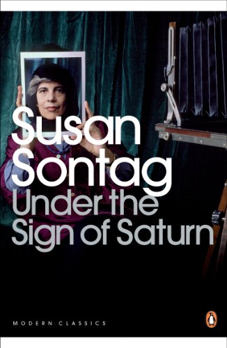 Under the Sign of Saturn: Essays (Penguin Modern Classics) von Penguin