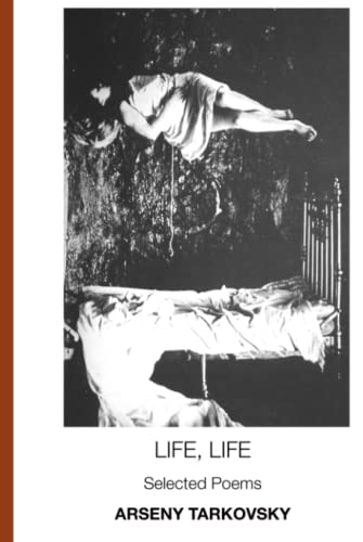 Life, Life: Selected Poems (European Poets) von Crescent Moon Publishing