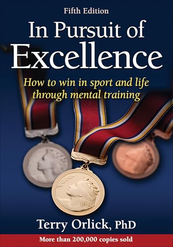 In Pursuit of Excellence von Human Kinetics Publishers