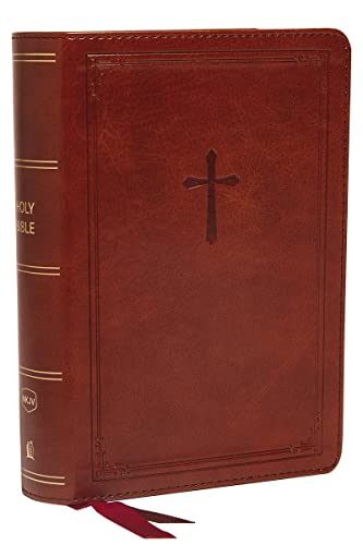 NKJV, End-of-Verse Reference Bible, Compact, Leathersoft, Brown, Red Letter, Comfort Print: Holy Bible, New King James Version