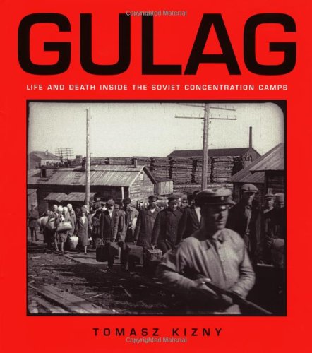 Gulag: Life and Death Inside the Soviet Concentration Camps von Firefly Books Ltd