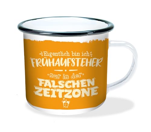 Emaille-Becher "Falsche Zeitzone" 300ml: in Geschenkverpackung! Bruchsicher, auch für Camping und Picknick (Geschirr)