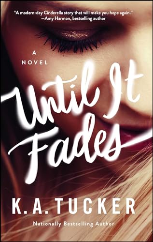 Until It Fades: A Novel von Atria Books