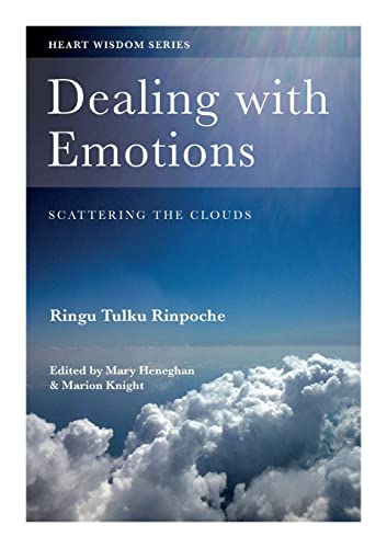Dealing with Emotions: Scattering the clouds (Heart Wisdom) von Bodhicharya Publications CIC