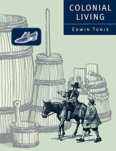 Colonial Living von Johns Hopkins University Press