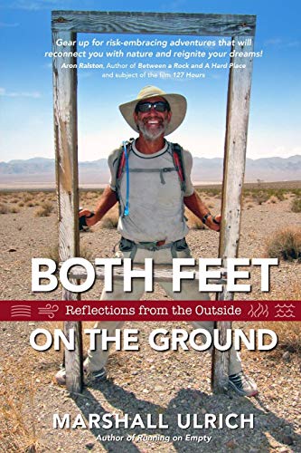 Both Feet on the Ground: Reflections from the Outside von DNA Books