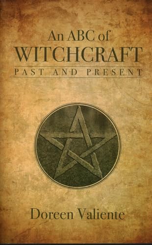 An ABC of Witchcraft Past and Present von Crowood Press (UK)