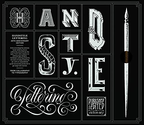 HANDSTYLE LETTERING: 20th Anniversary Boxset Edition, m. 1 Buch: From Calligraphy to Typography HANDSTYLE LETTERING: 20th Anniversary Boxset Edition, m. 1 Buch: From Calligraphy to Typography