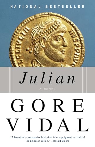 Julian: A Novel (Vintage International) von Vintage