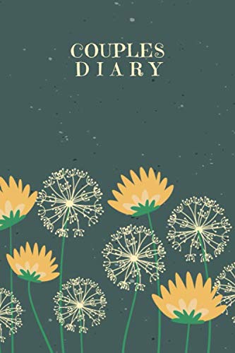 Couples Diary: Dotted diary for your memories and experiences | Design: Dandelions