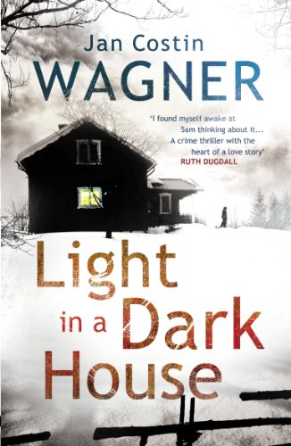 Light in a Dark House: The Petrona Award for the Best Scandinavian Crime Novel of the Year 2014 (Detective Kimmo Joentaa, Band 4)