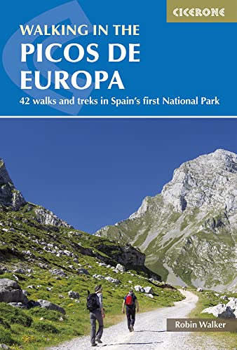 Walking in the Picos de Europa: 42 walks and treks in Spain's first National Park (Cicerone guidebooks) von Cicerone Press Limited