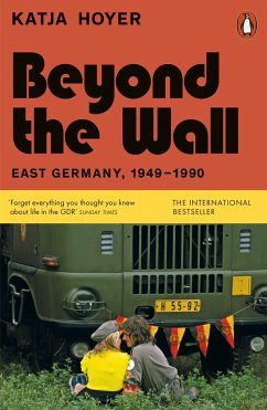 Beyond the Wall von Penguin / Penguin Books UK